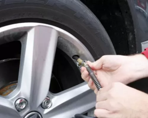 ¿Cual es la presión adecuada para los neumáticos?