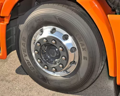 Neumáticos para camión FUELMAX de Goodyear ahorran hasta 1,6 litros cada 100 kms