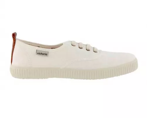 Lanzamiento de primeras zapatillas con neumáticos reciclados